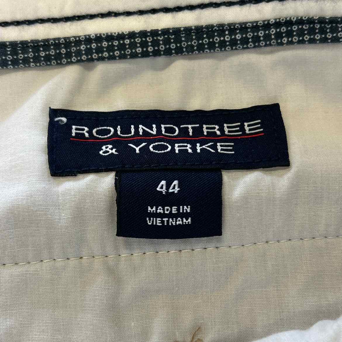 Roundtree & York Men's Size 44 Tan MENS Shorts
