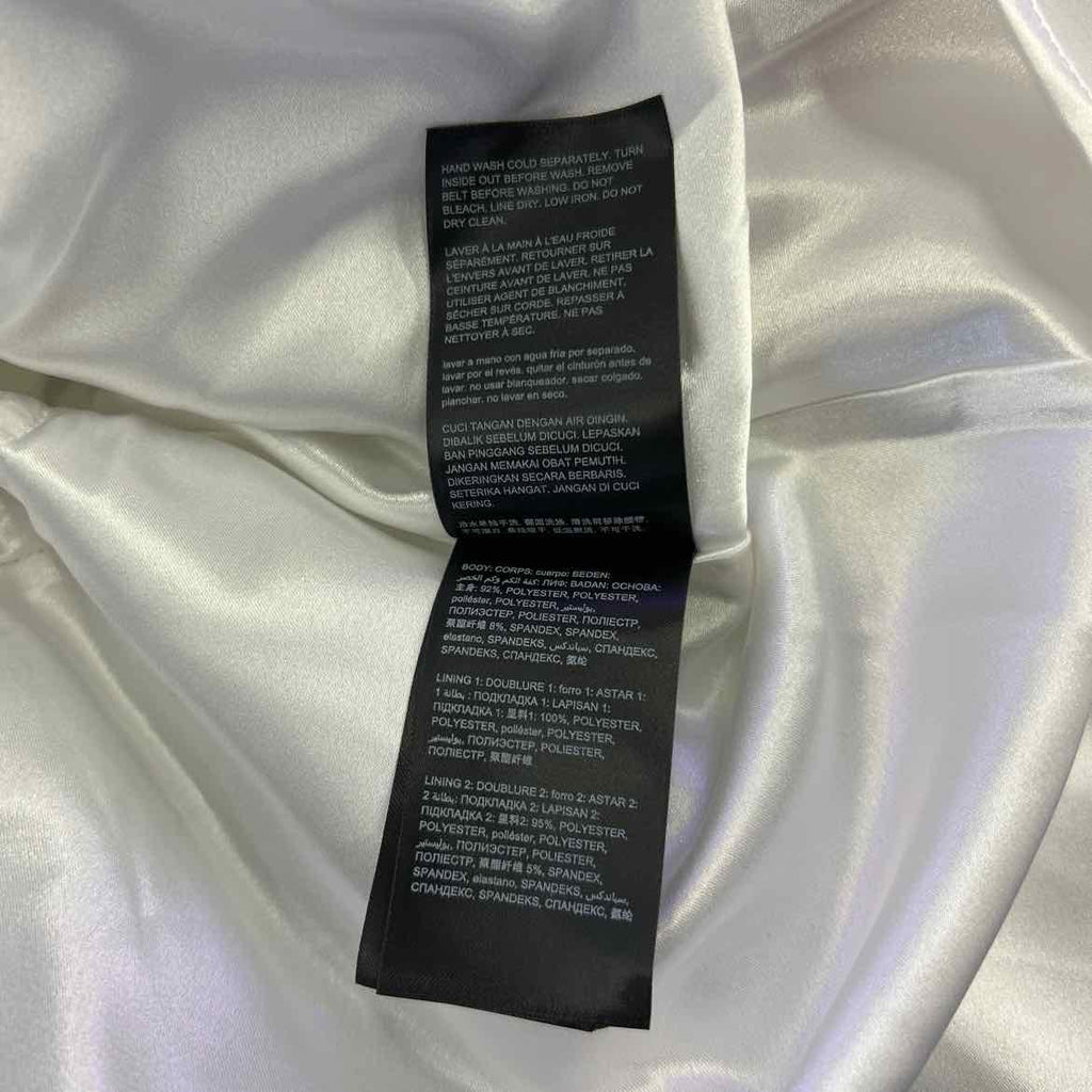 Bebe Size XS White New Dress