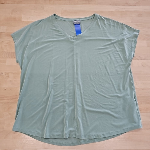 32 degrees Size L Green Blouse
