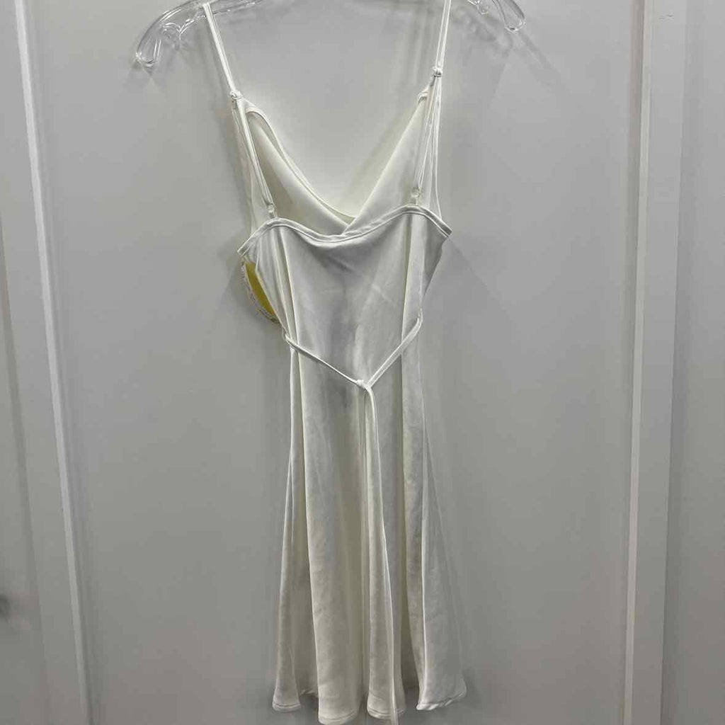 Motel Size XS White Dress