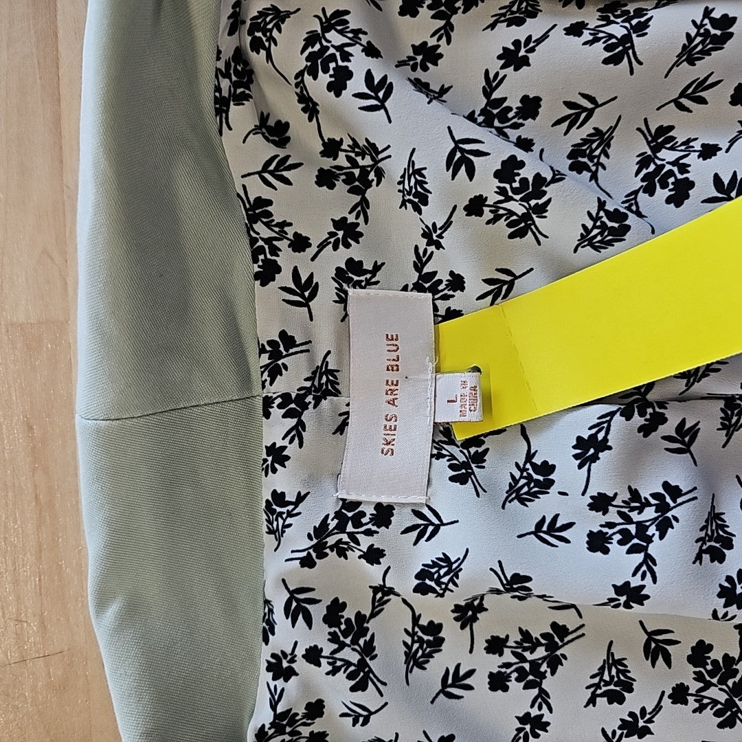 skies are blue Size L Mint Jacket