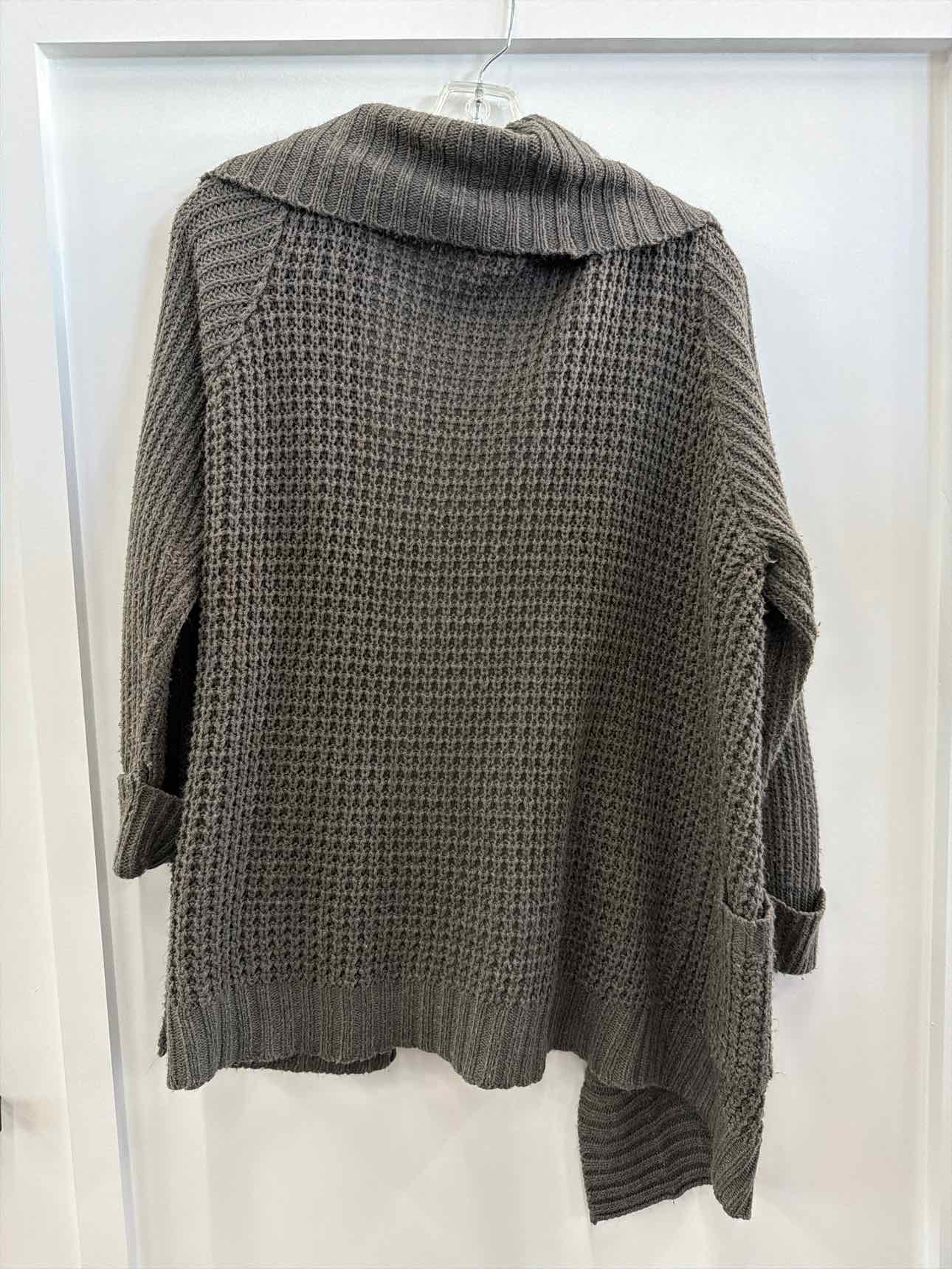 RDI Size 1X Gray Knit Cardigan