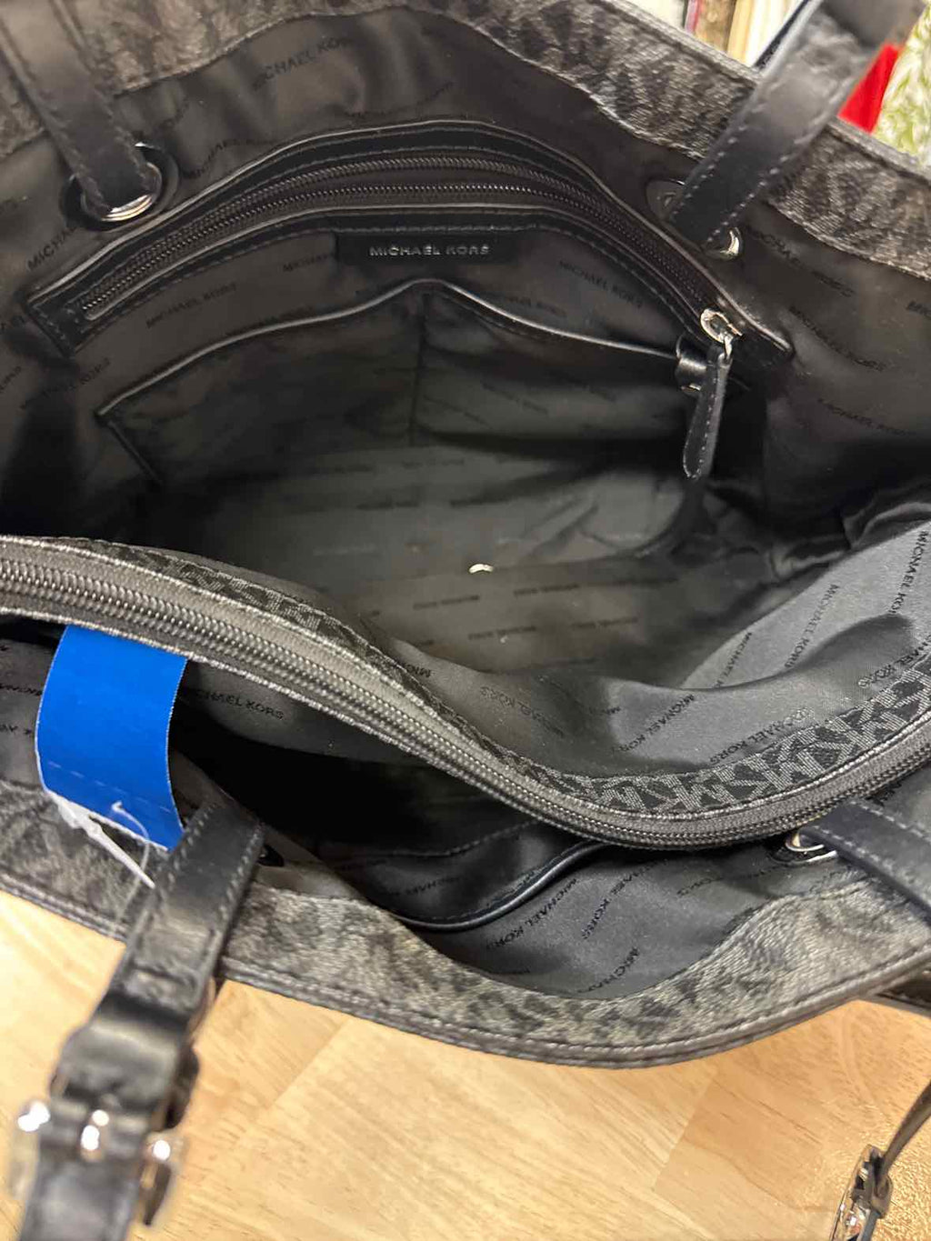 Michael Kors Black & Gray Jet Set East West Signature Tote