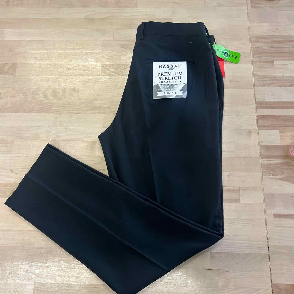 Haggar Size 32x30 Black MENS Pants