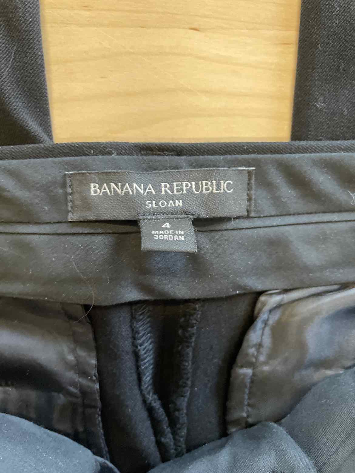 Banana Republic Size 4 Black Pants