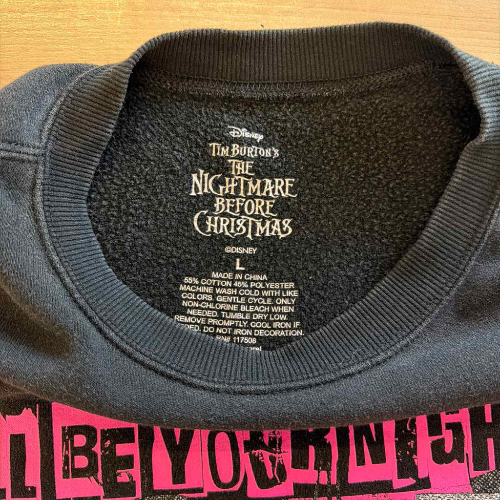 Disney Size L Black Sweater