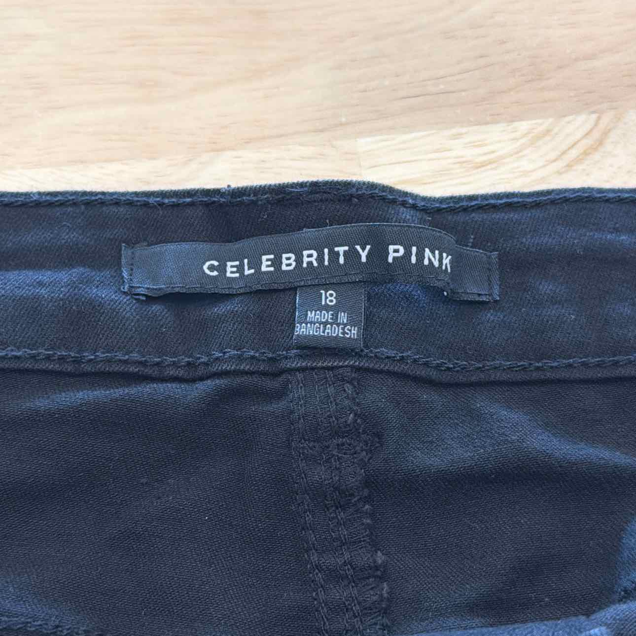 Celebrity pink Women Size 18 Black New Shorts
