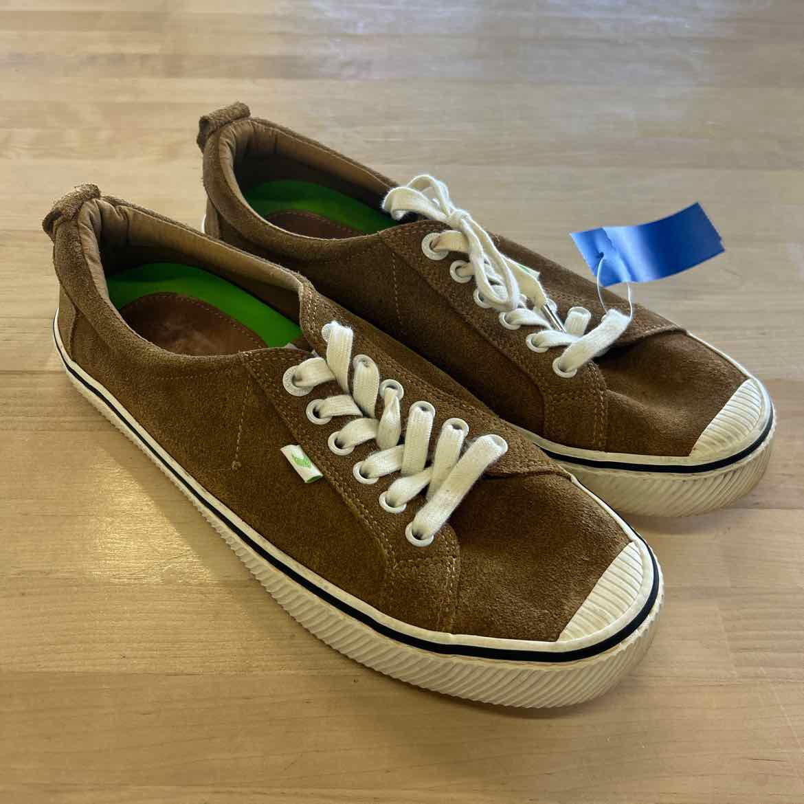 Cariuma Men's Size 10 Brown MENS Sneakers