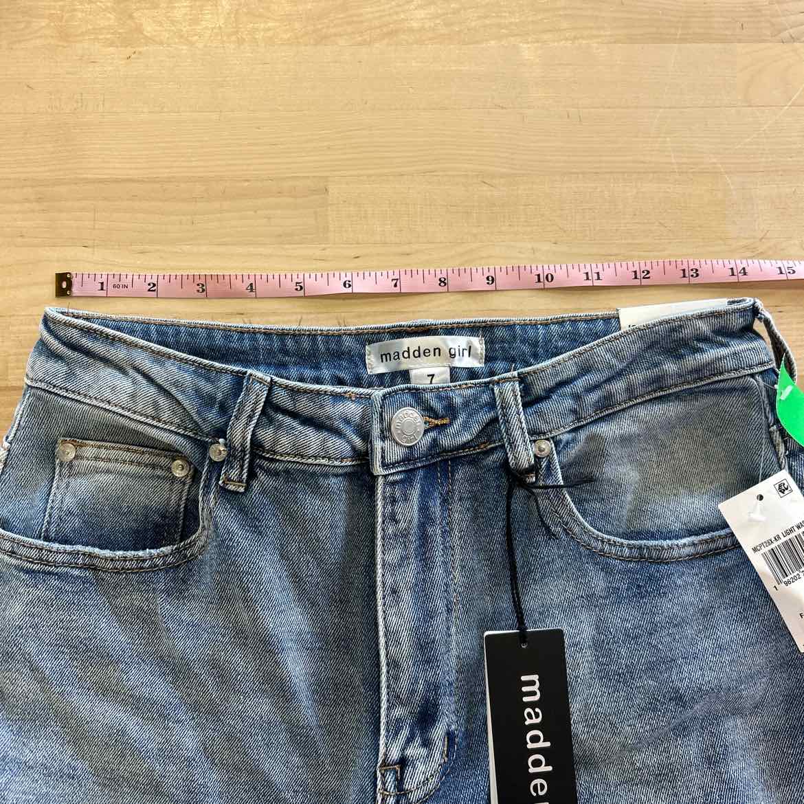 Madden Girl Juniors' Super High Rise Distressed 90s Wide Leg Jeans - Light Wash