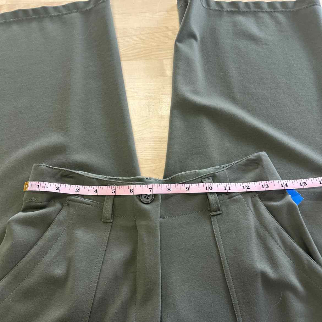 Max Studio Size S Green Preloved Pants