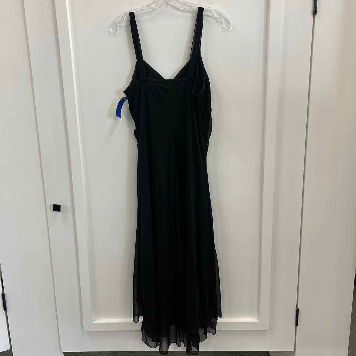 Scarlett Nite Size 12 Black Preloved Dress