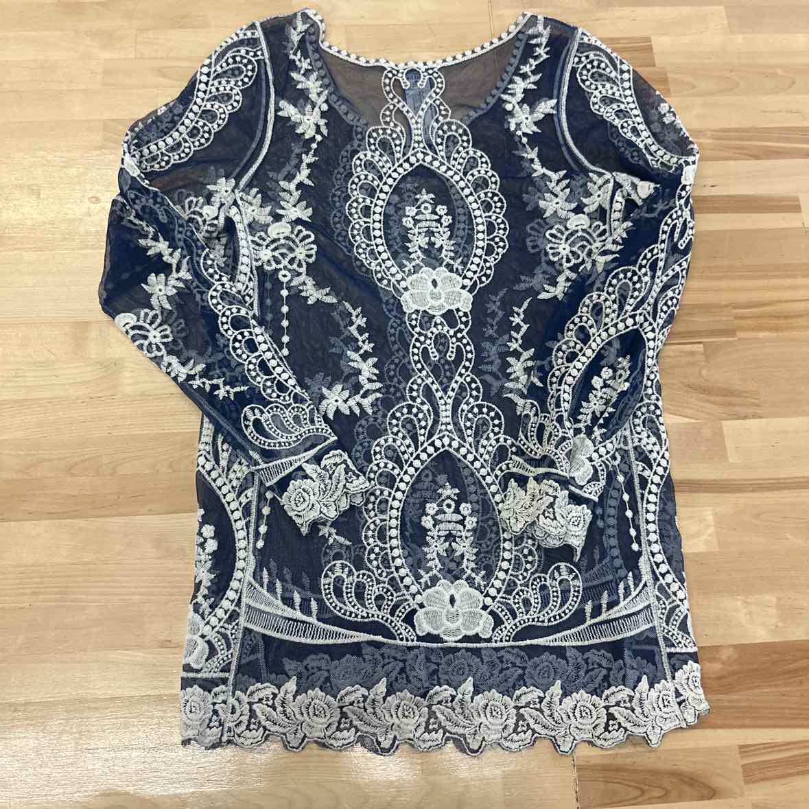 youarenotalone Size L Blue Blouse