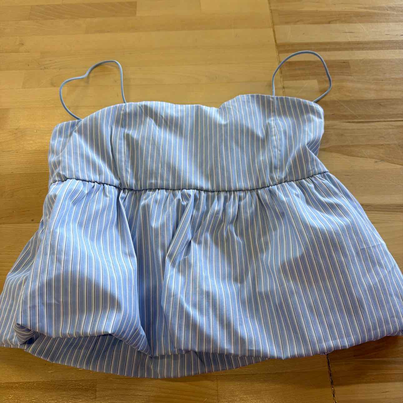 Madden Girl Juniors' Poplin Bubble Tank Top - Blue/White Stripe