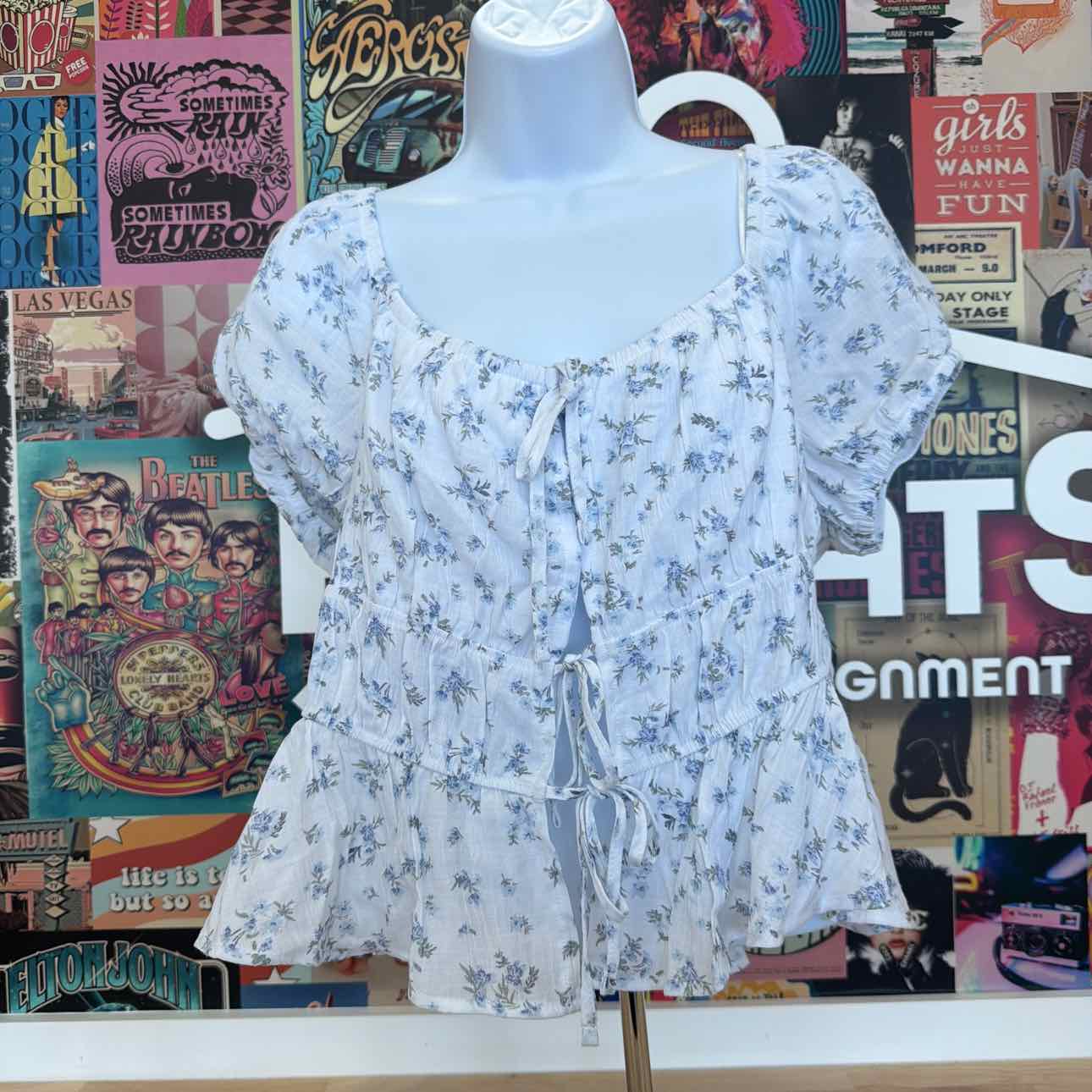 hippie rose Size XL Shirred Tie-Front Peasant Top