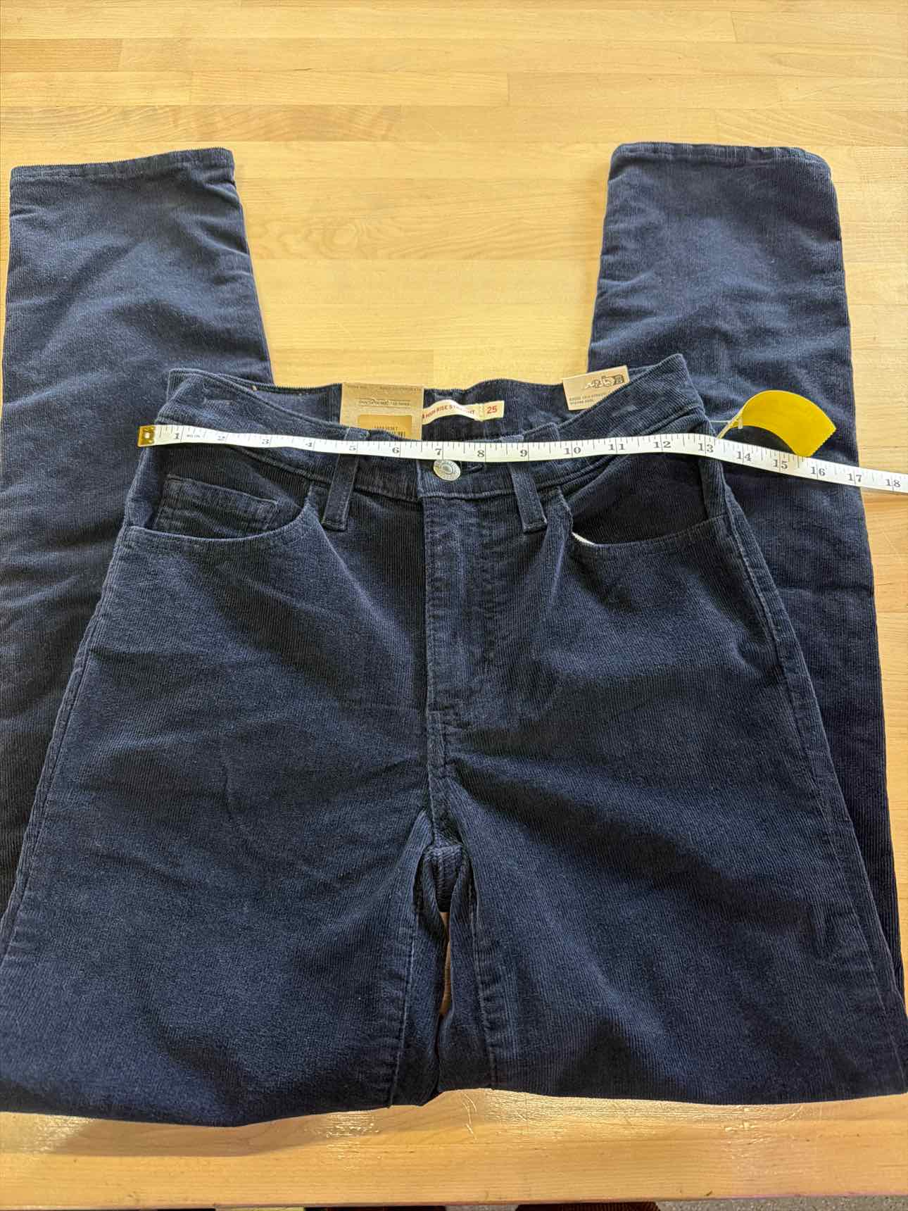 Levi's Women's 724 High Rise Straight Pants