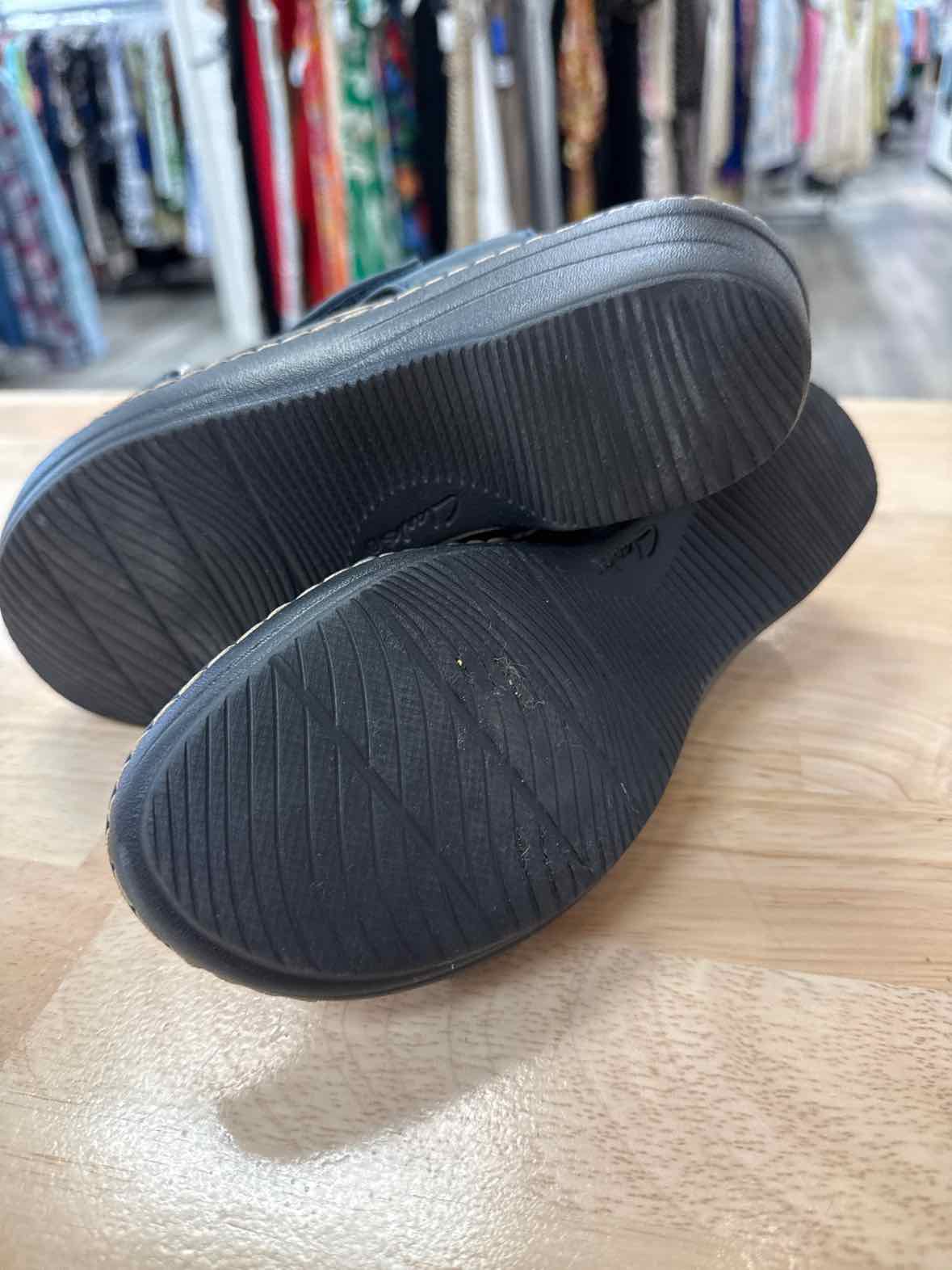 Clarks Size 6 Navy Preloved Sandals