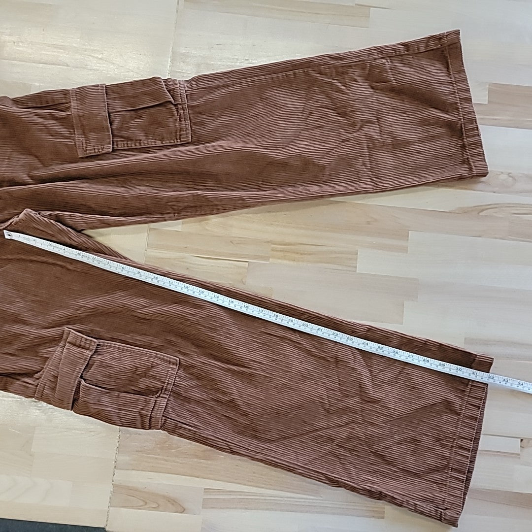 tinceltown Size 5 Cotton Corduroy Low-Rise Cargo Jeans - Pecan