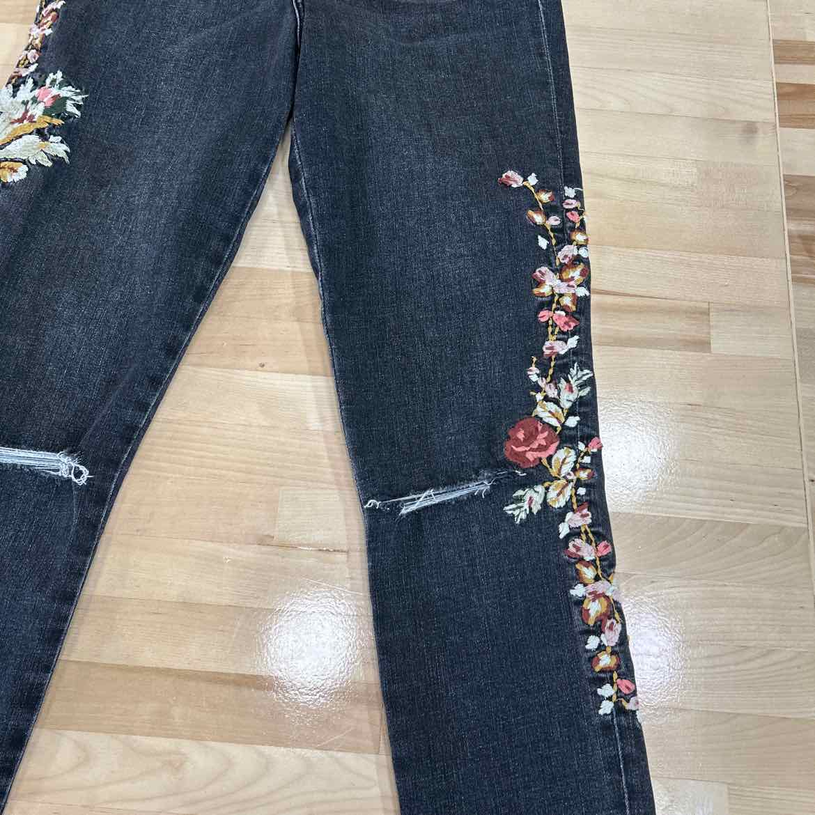 Abercrombie Size 4 Gray Preloved Jeans