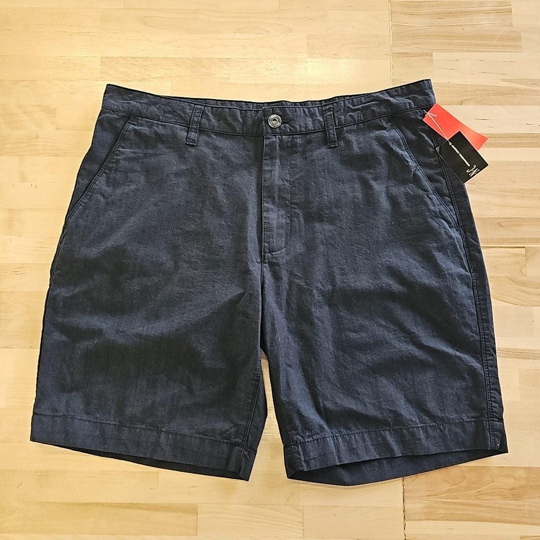 I.n.c. International Concepts Classic-Fit Solid 8.5" Chambray Shorts