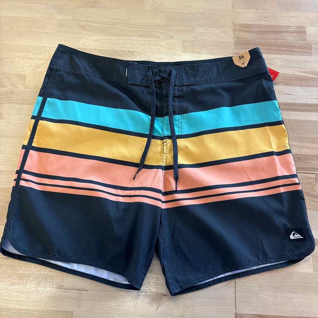 Quicksilver Size 36 Gray MENS Swimwear