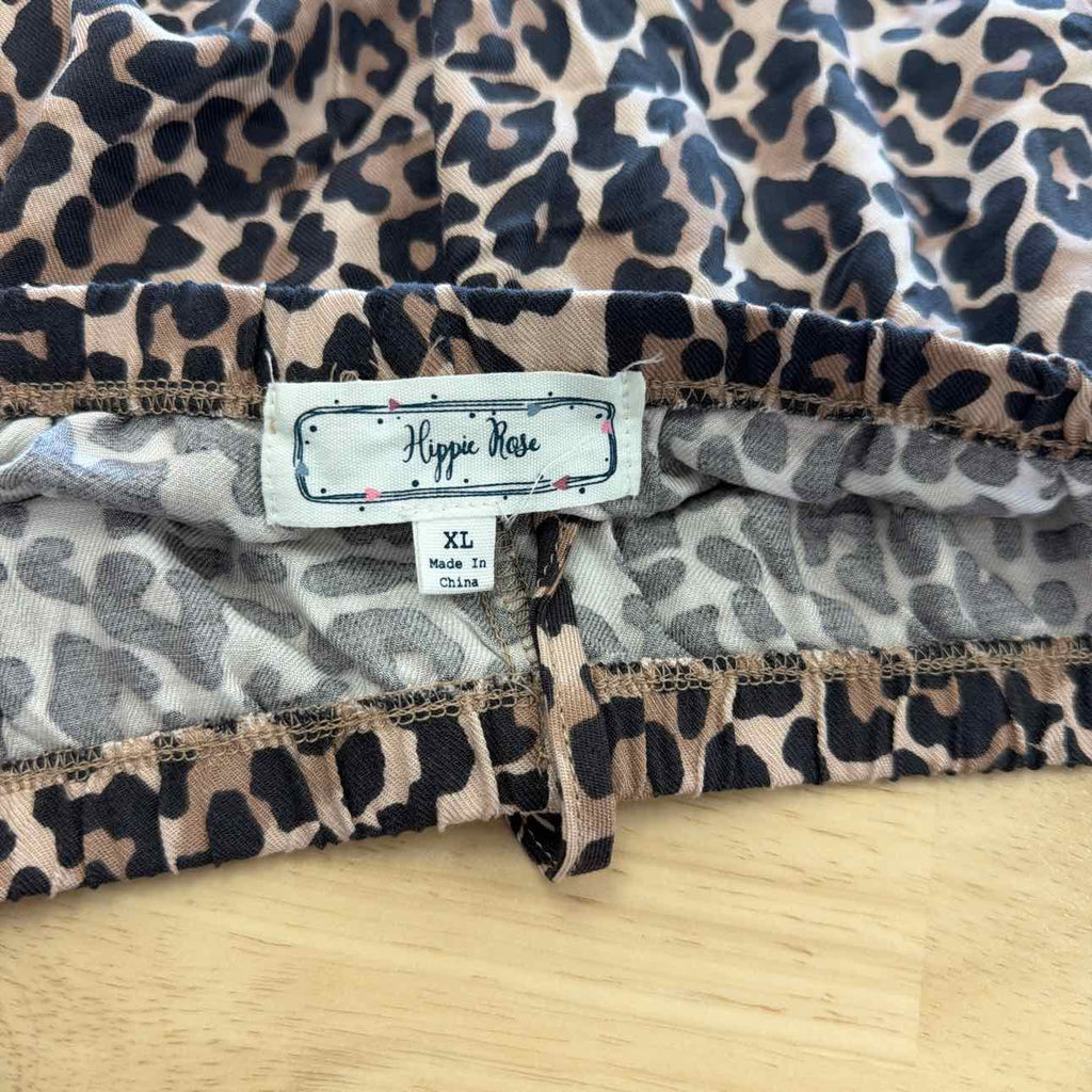hippie rose Women Size XL Brown New Shorts  Leopard Pull-on Drawstring Shorts