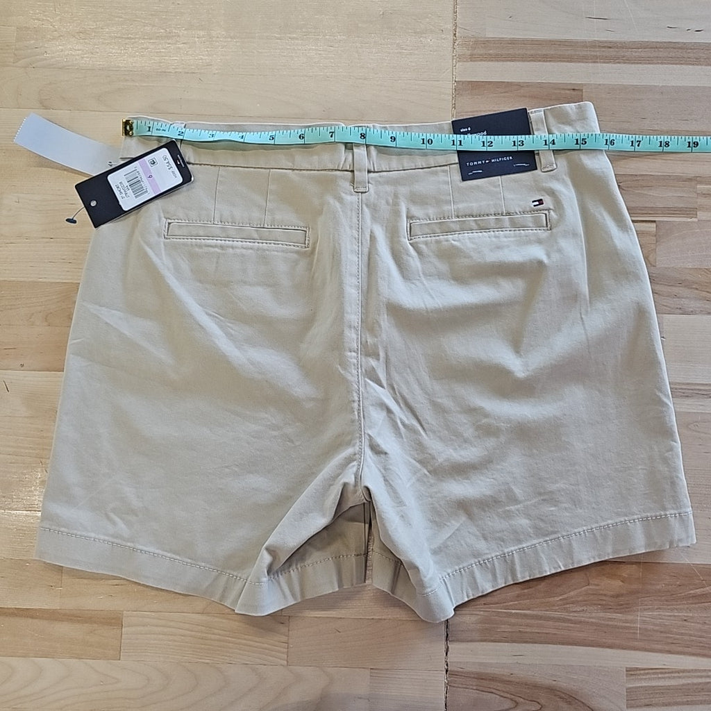 Tommy Hilfiger Women's Th Flex 5 Inch Hollywood Shorts - Khaki