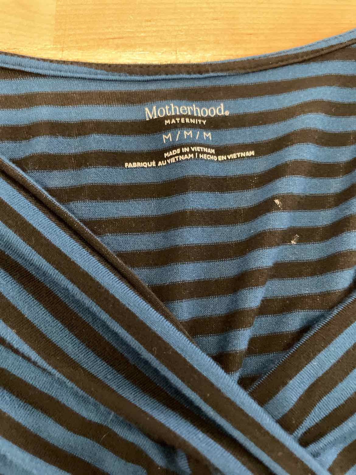 Motherhood Size M Blue Longsleeve