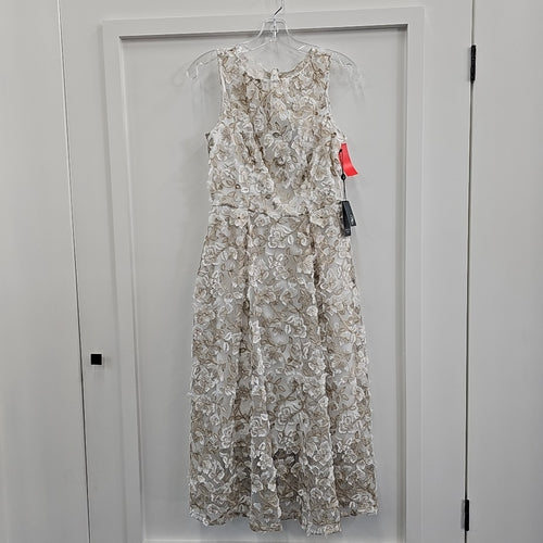 Adrianna Papell Size 2 White New Dress