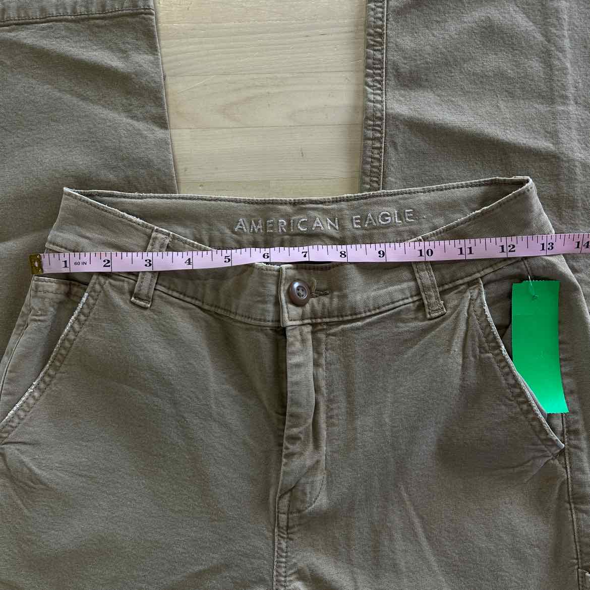 American Eagle Size 0 Khaki Preloved Cargo