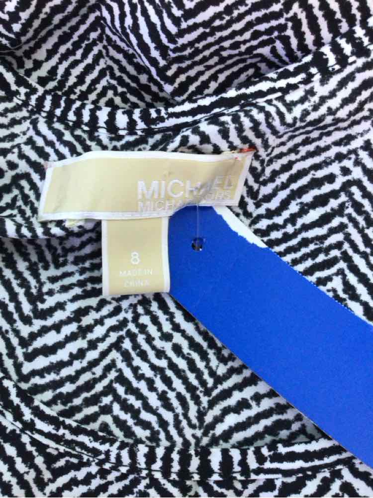 Michael Kors Size 8 BLACK & WHITE Tank