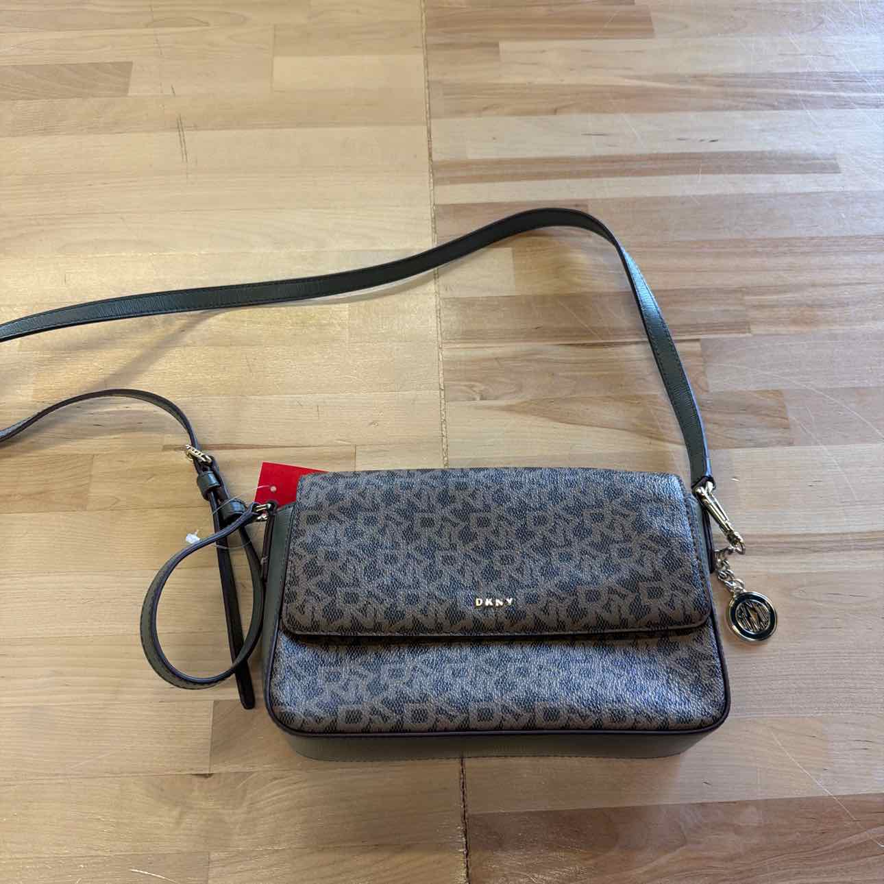 DKNY Bryant Medium Flap Crossbody Bag