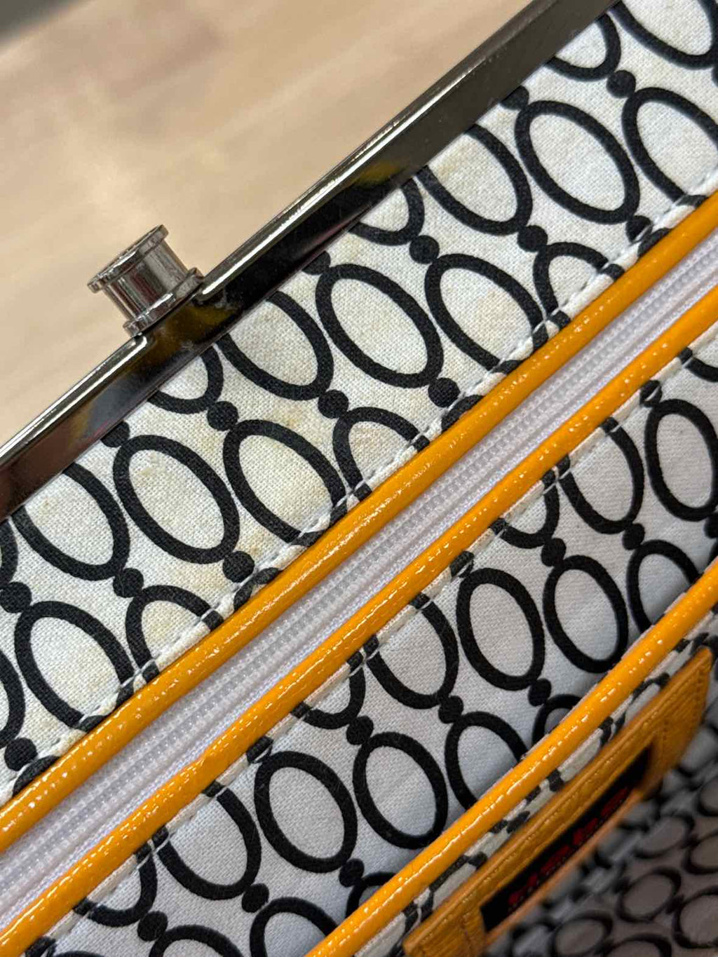Hobo Mustard clutch Leather Handbag
