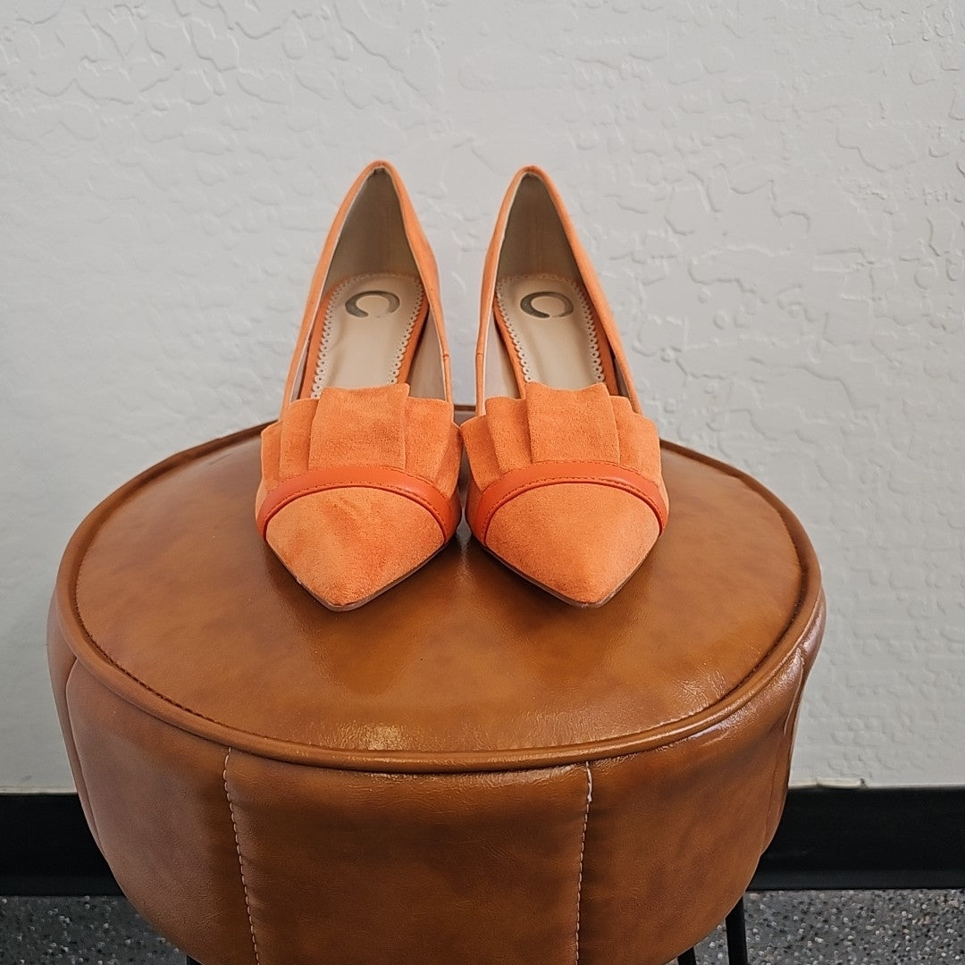 Journee Collection Shoe Size 6 Orange Heels