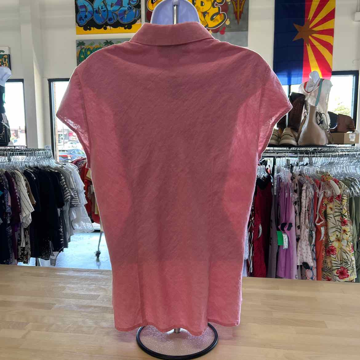 Jones Wear Size 12 Pink Preloved Button Down SS
