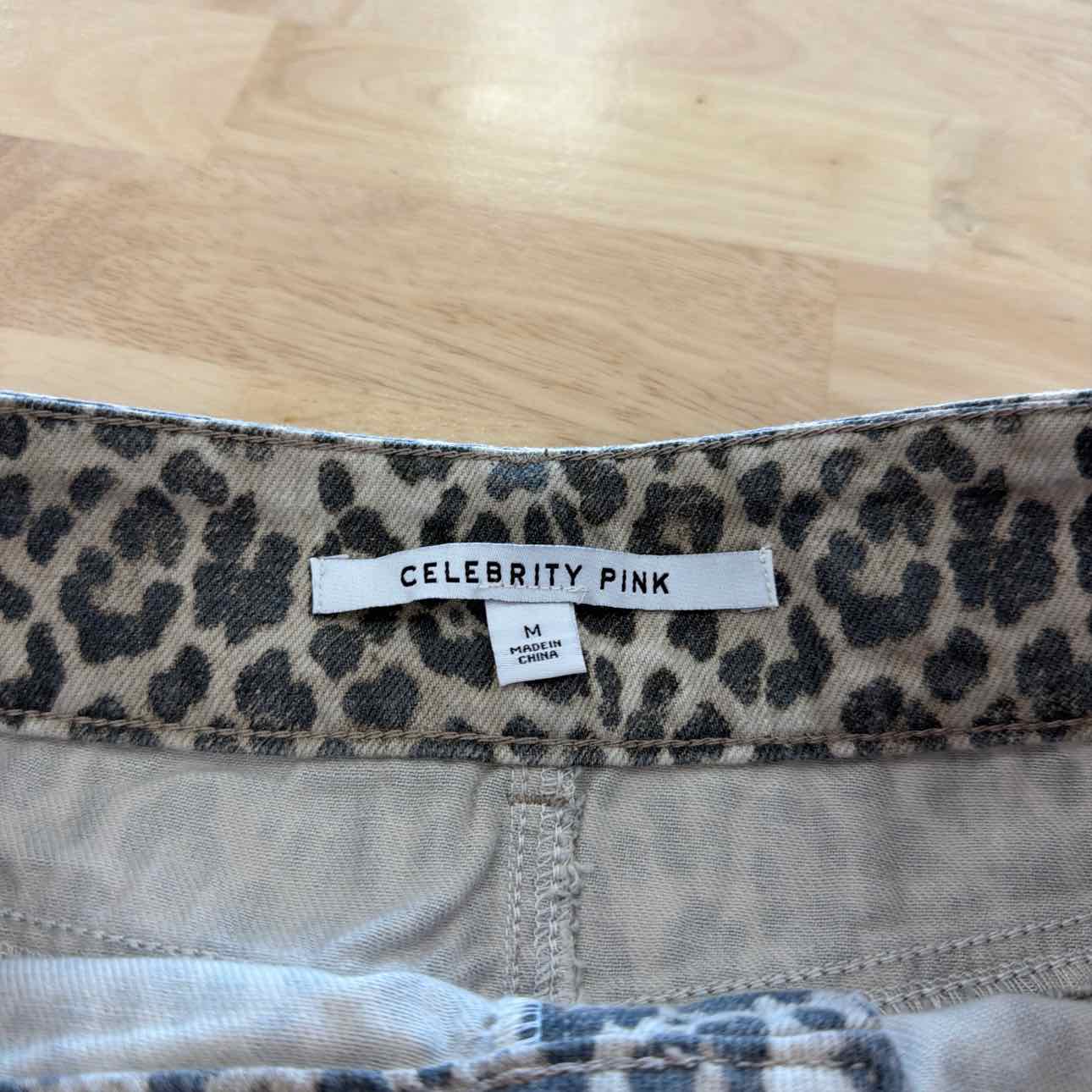 Celebrity pink Size M Brown New Skirt