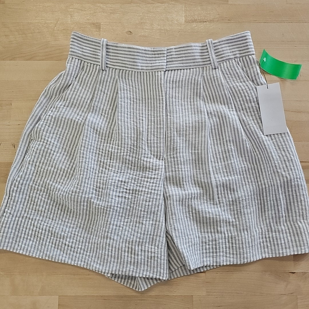 Bcx Juniors' Striped Pleat-Front Mid-Rise Shorts - Grey - 5