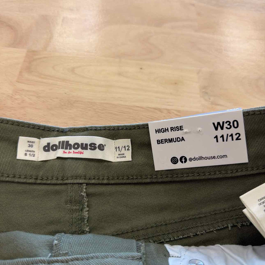dollhouse Women Size 30 Green New Shorts