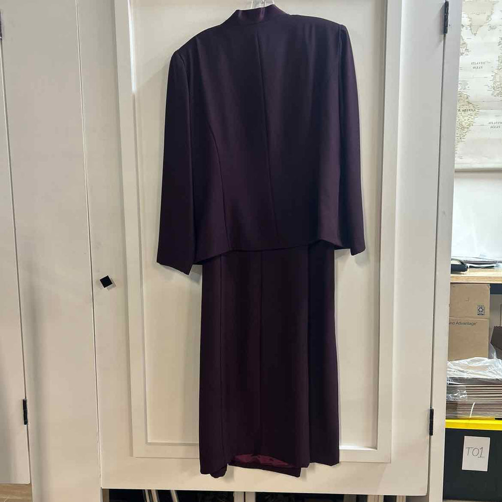 karen Miller Size 20 Purple Preloved 2 pc Dress Set