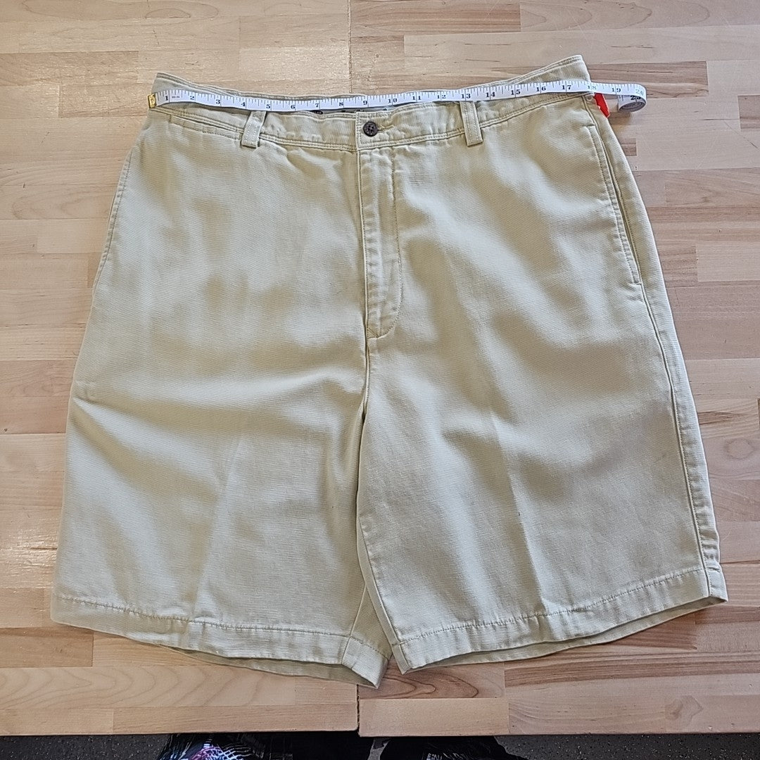 Tommy Bahama Men's Size 38 Yellow MENS Shorts