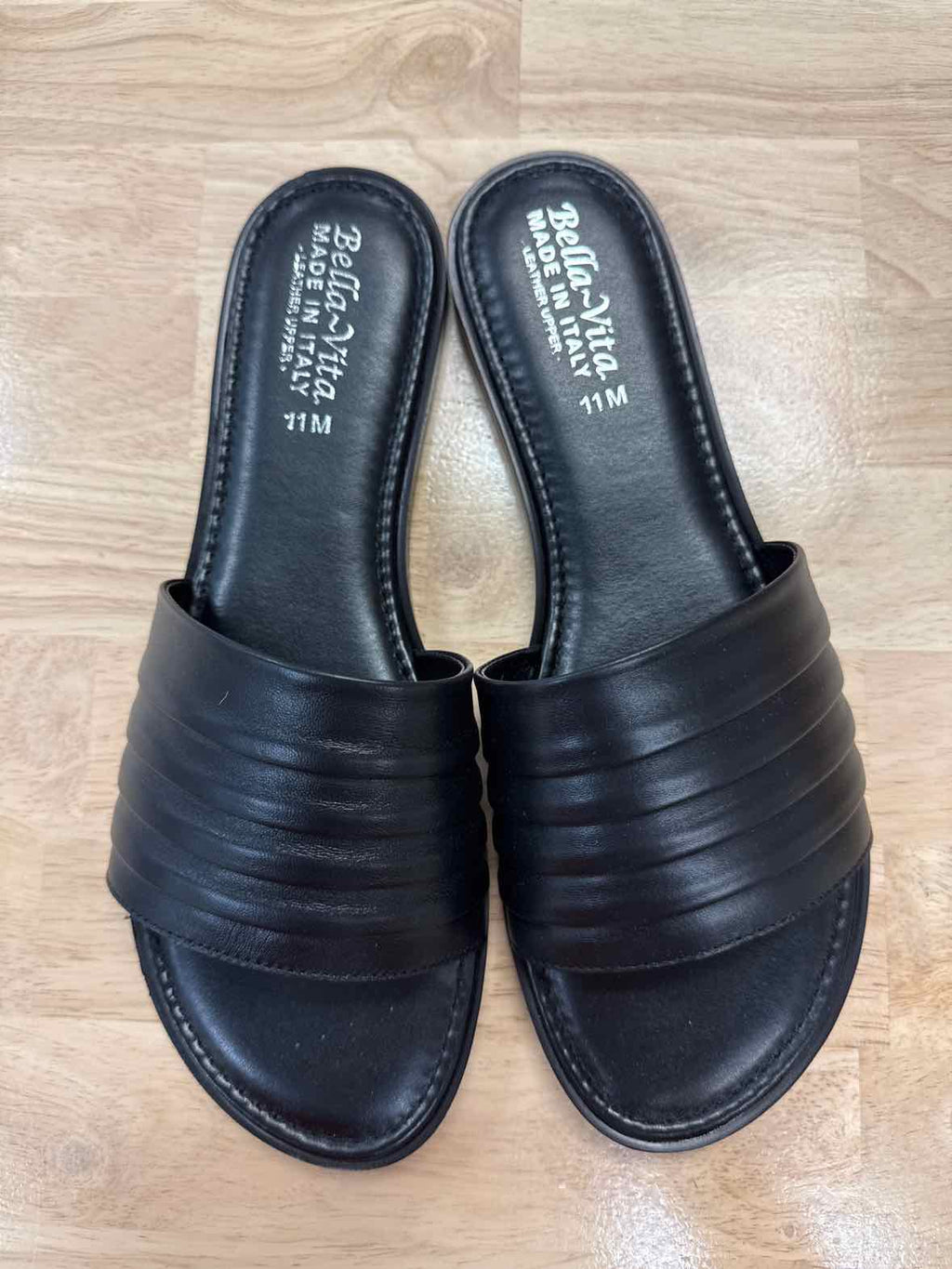 Bella Vita Size 11 Black Rya-Italy Flat Slide Sandals - Italian Leather