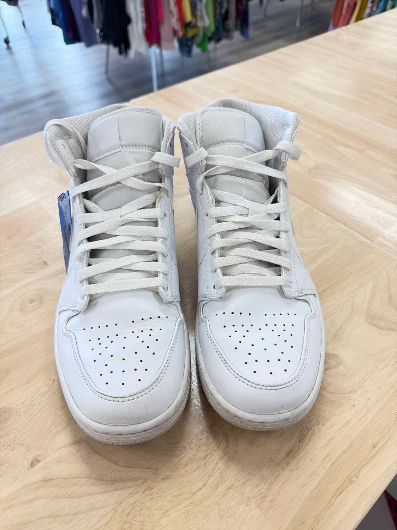 Nike Air Size 11.5 White MENS Boots