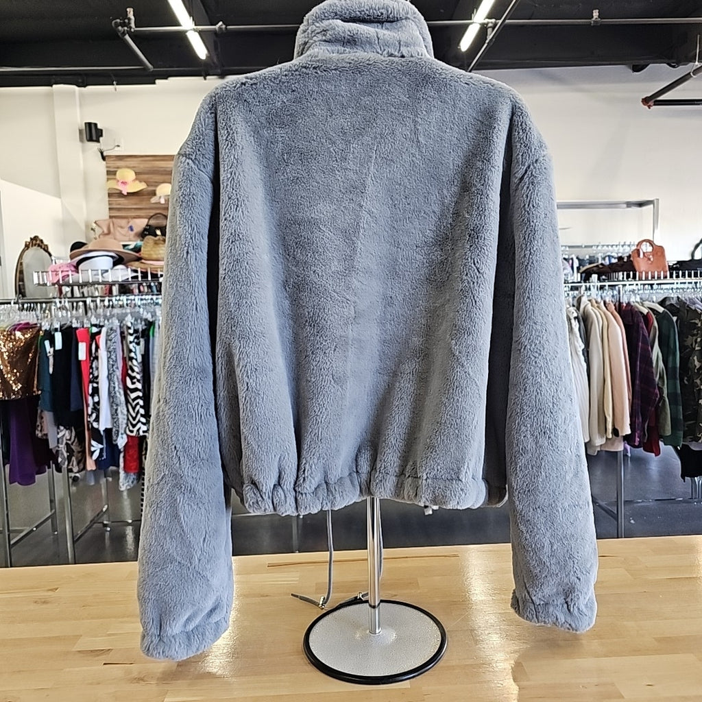 CoffeeShop Size L Gray Sweater