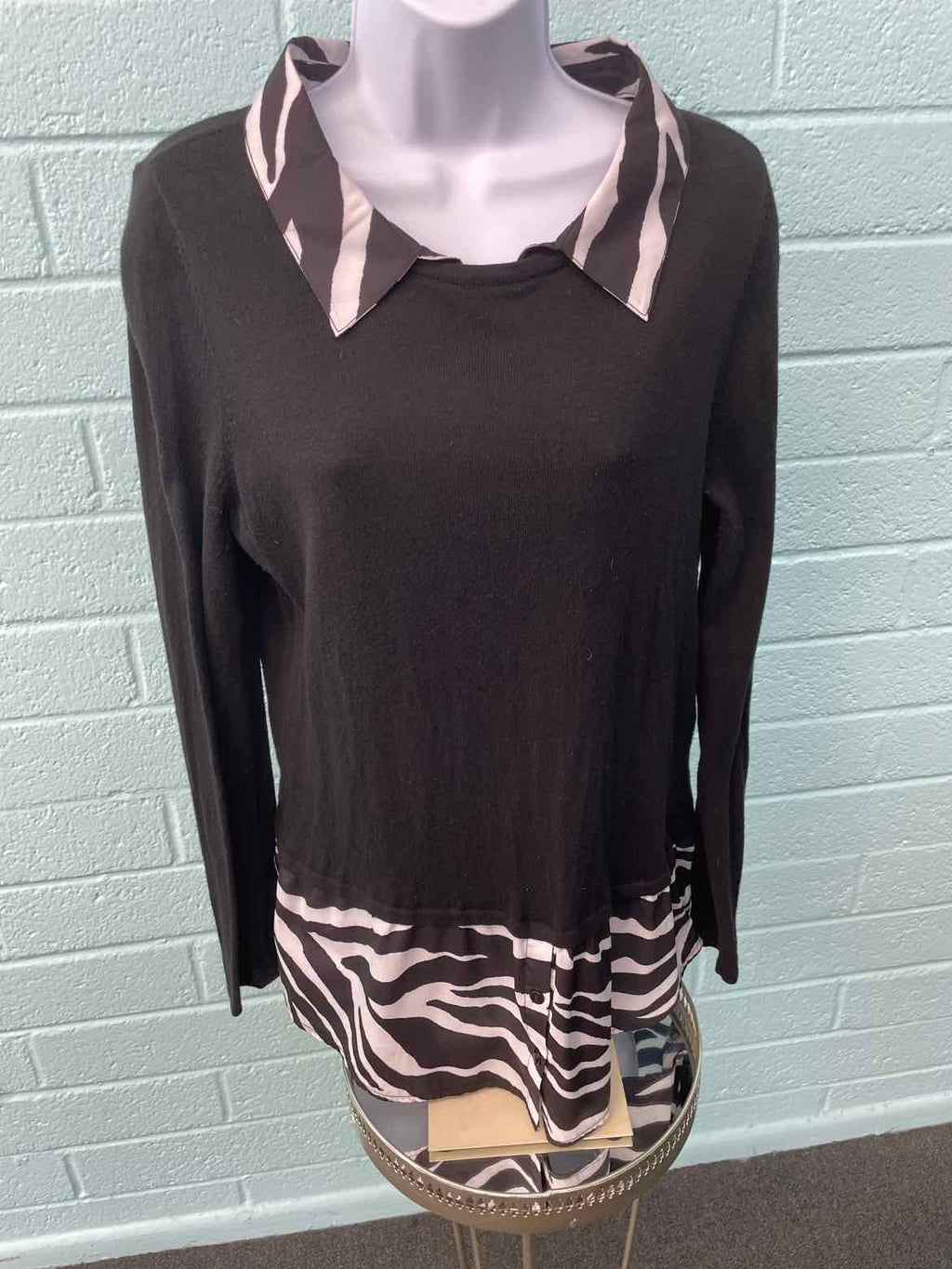 Chico's Size 1 Black Sweater