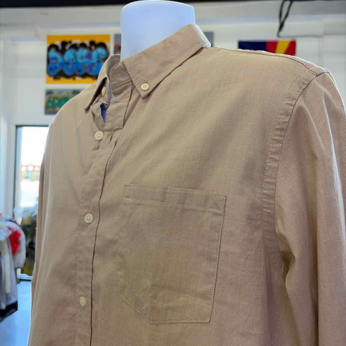 Banana Republic Size L Tan New MENS Button Down Shirt