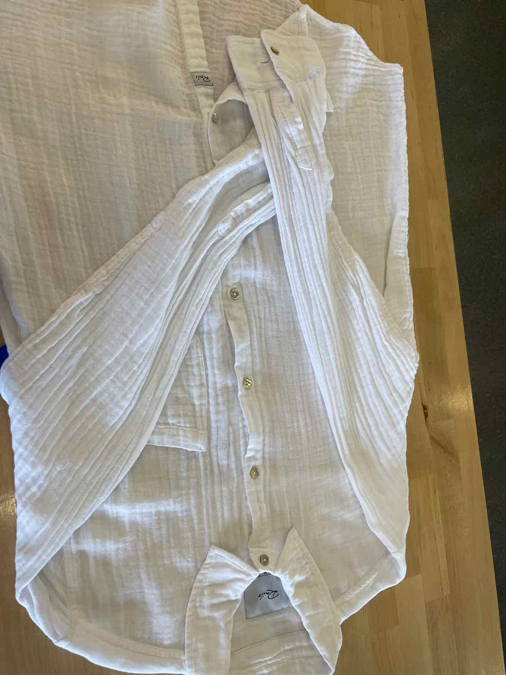 Rails Size M White Button Down Shirt