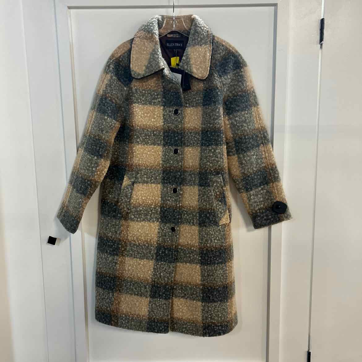 Ellen Tracy Size M Beige Green Knit New Coat