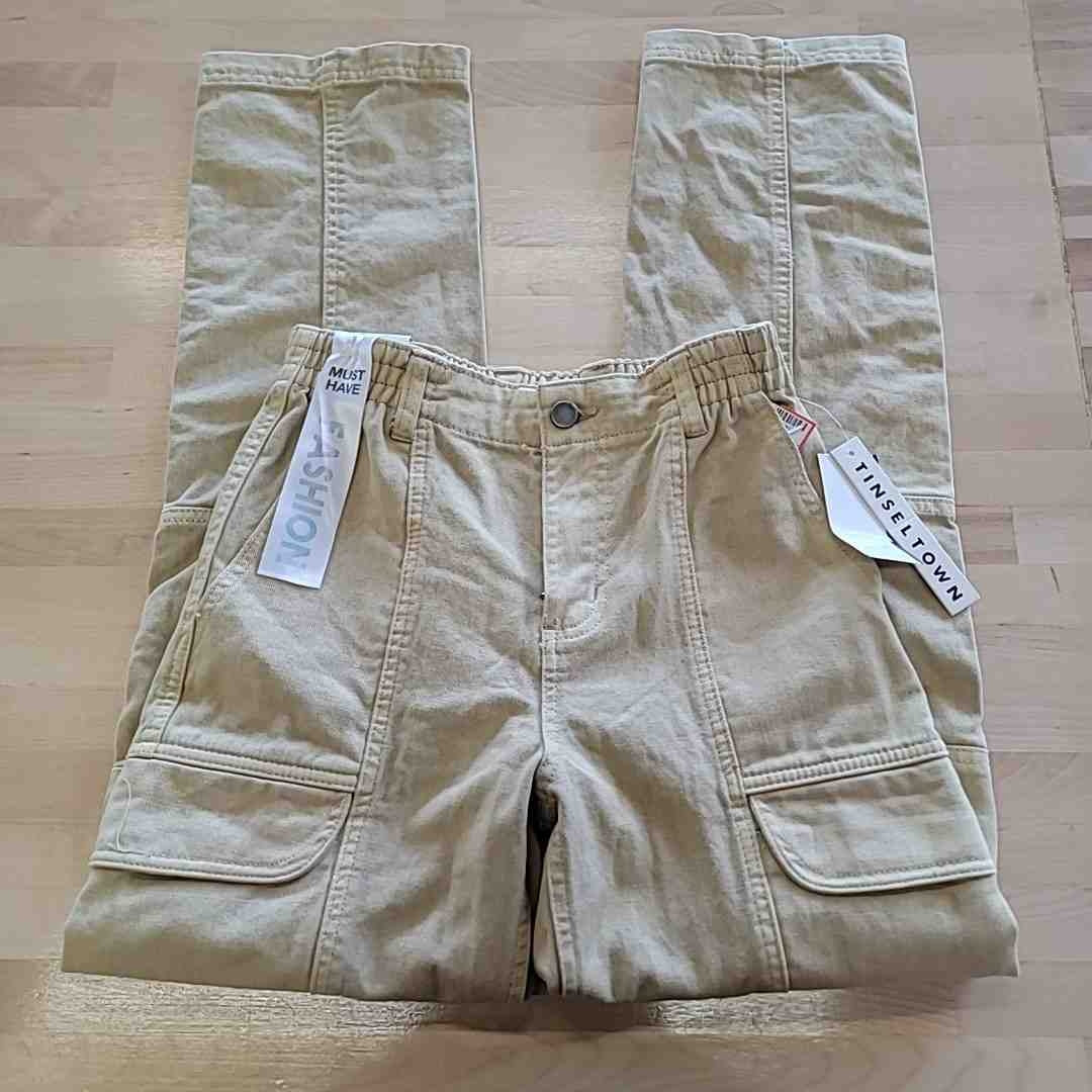 Tinseltown Juniors' Baggy Denim Cargo Jeans
