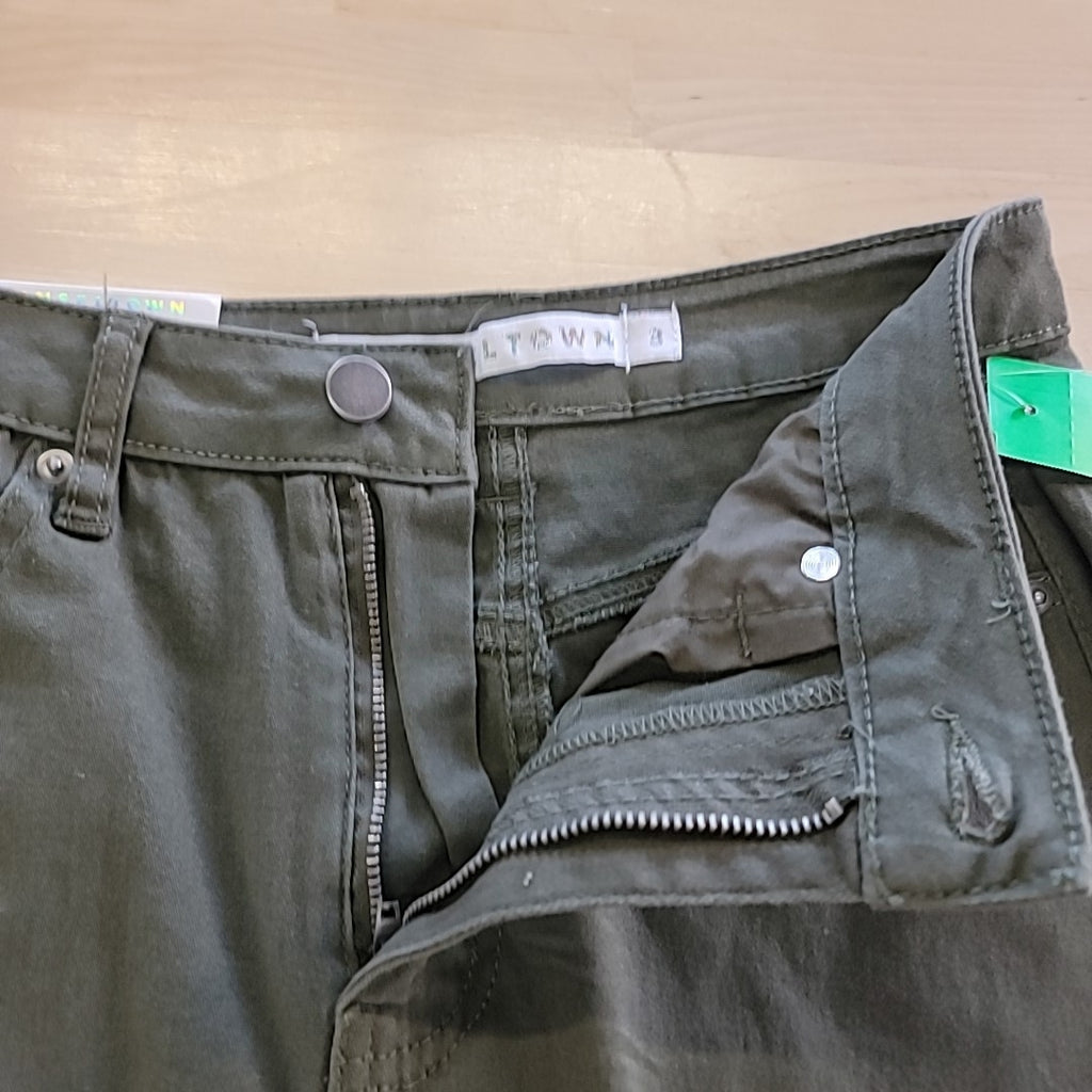 TINSELTOWN Size 3 Green Skirt