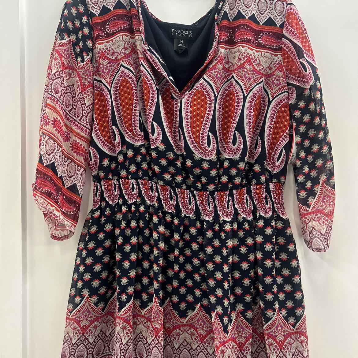 Enfocus Size 14 Multi-Color Preloved Dress