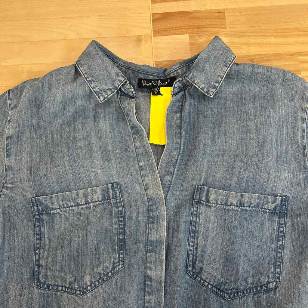 Violet Heart Size M Denim Preloved Button Down LS